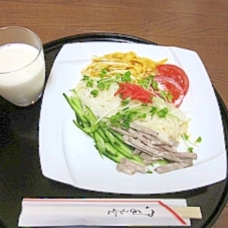 栄養バランスなら・・・「冷し中華な」そうめん♪